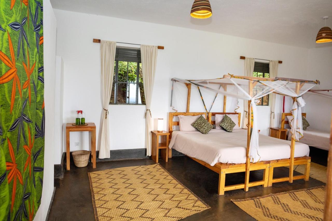 Isunga Lodge Kibale National Park Екстериор снимка
