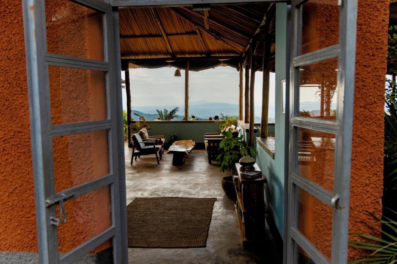 Isunga Lodge Kibale National Park Екстериор снимка