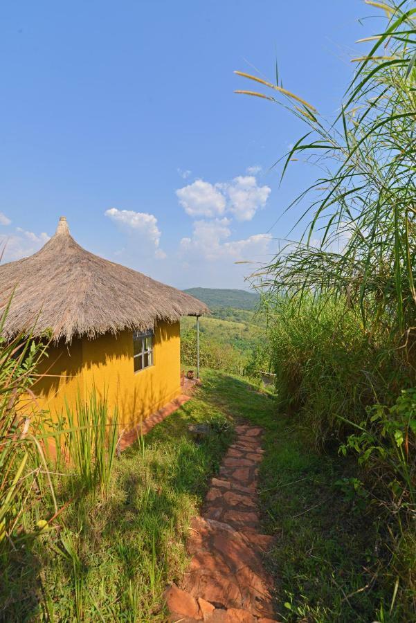 Isunga Lodge Kibale National Park Екстериор снимка