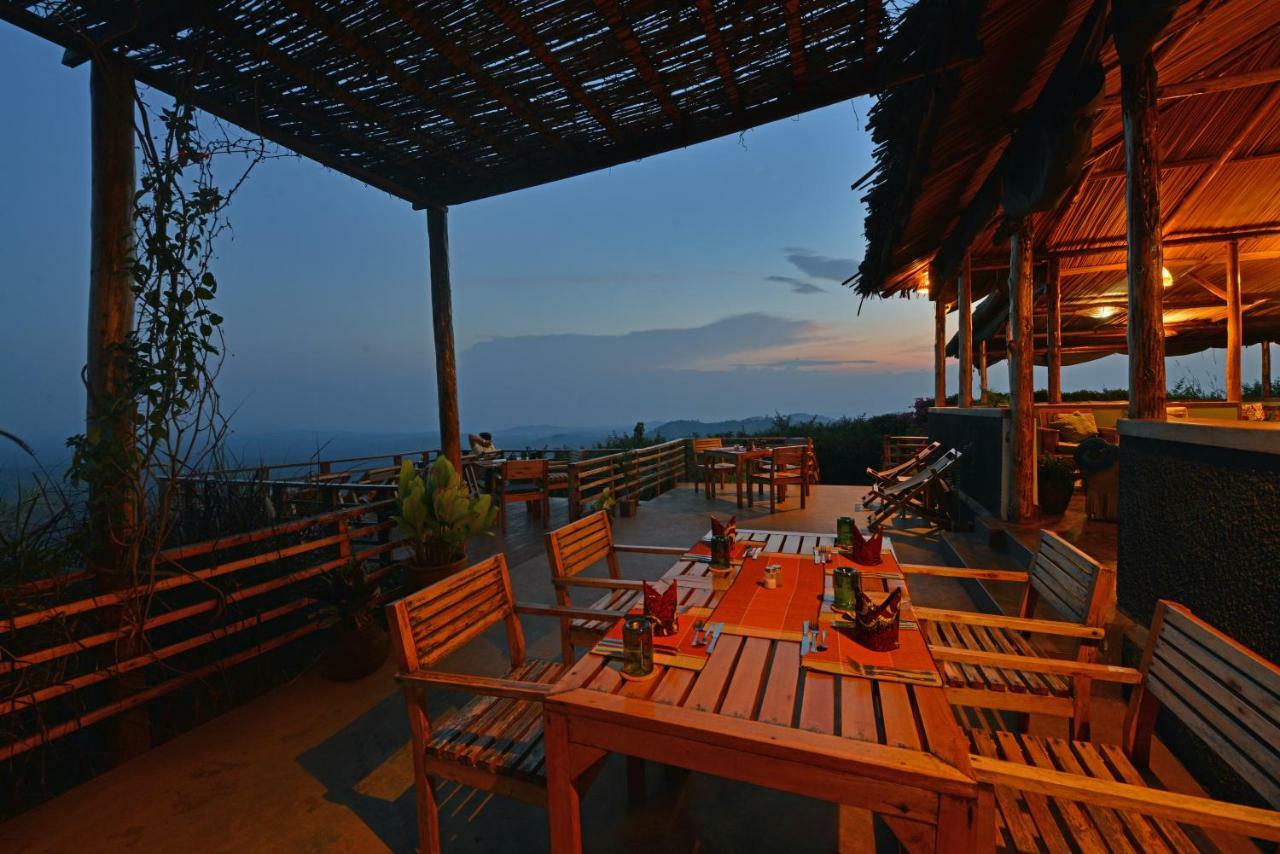 Isunga Lodge Kibale National Park Екстериор снимка